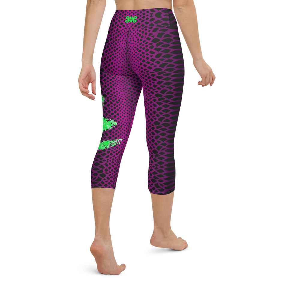 Sauvage Violette High-Rise Capri Leggings