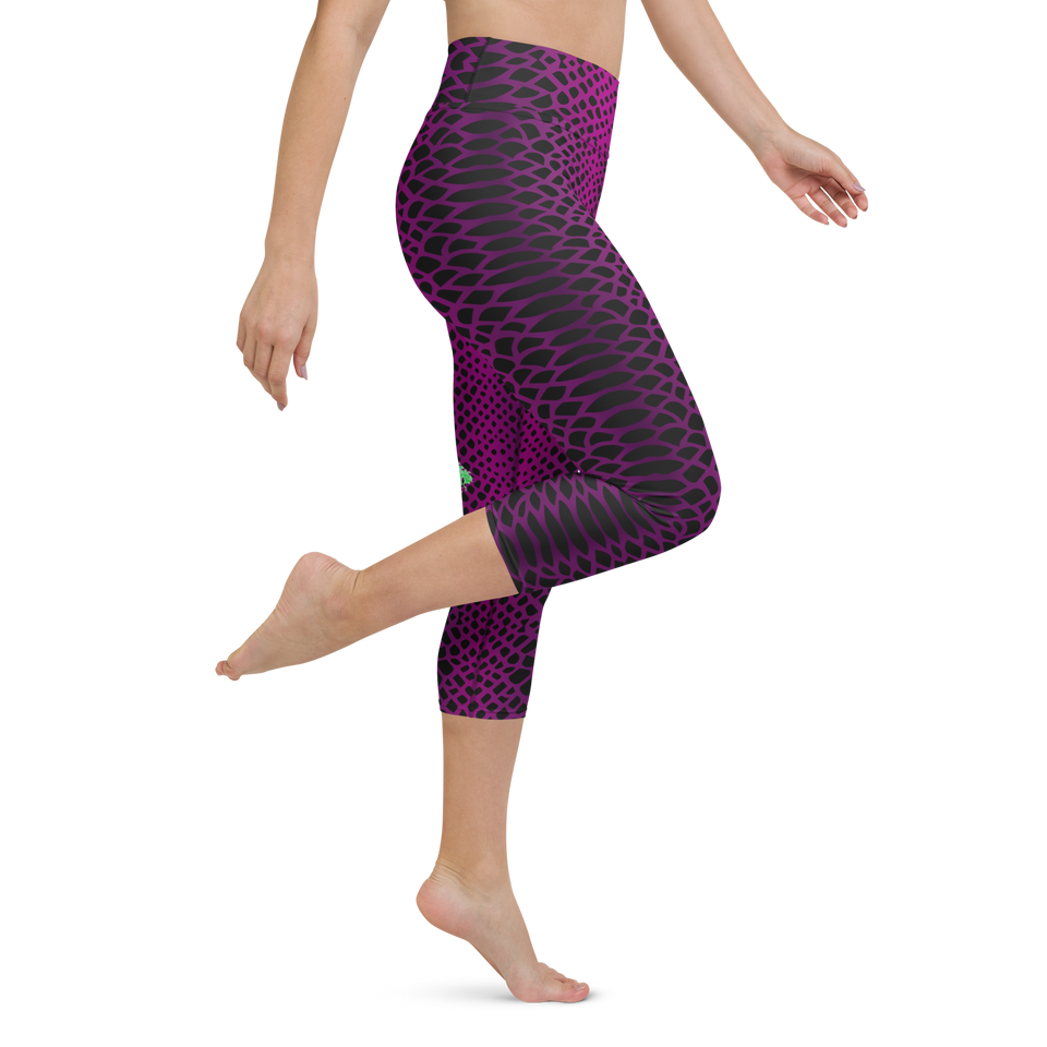 Sauvage Violette High-Rise Capri Leggings